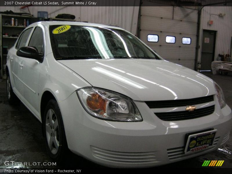 Summit White / Gray 2007 Chevrolet Cobalt LS Sedan