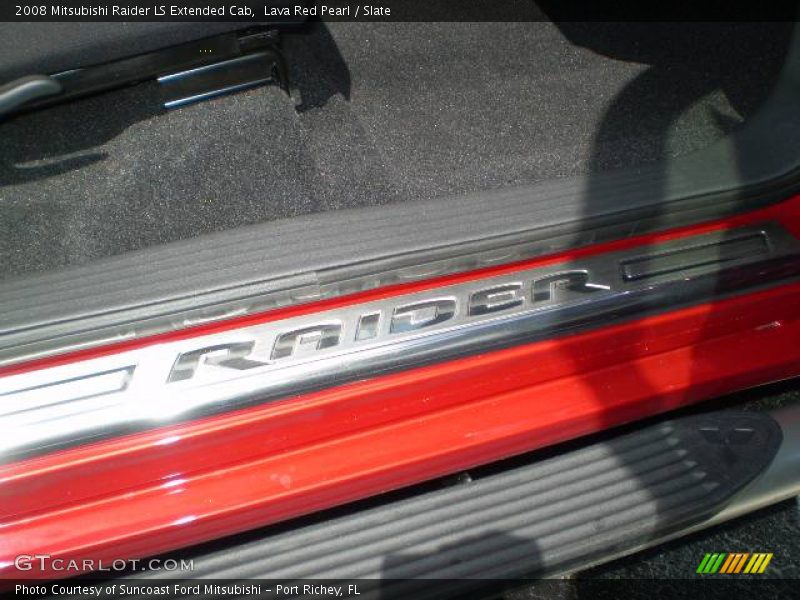 Lava Red Pearl / Slate 2008 Mitsubishi Raider LS Extended Cab