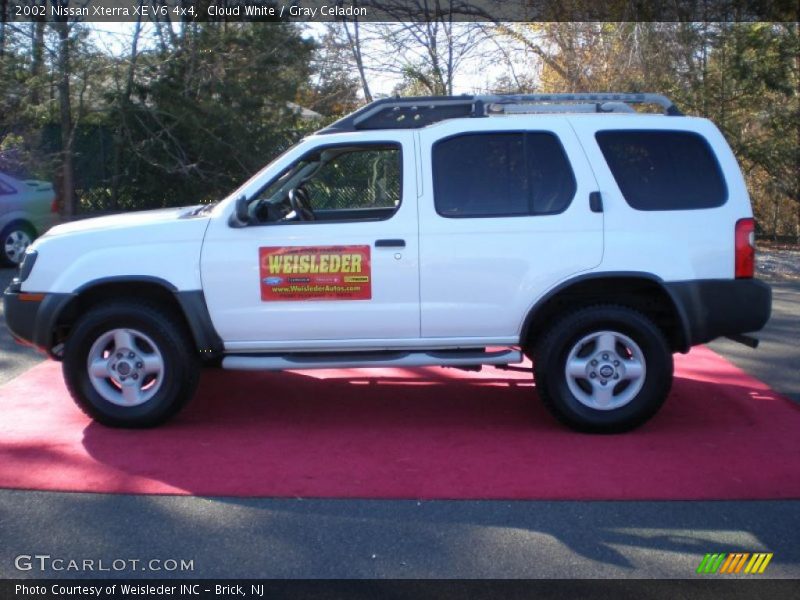 Cloud White / Gray Celadon 2002 Nissan Xterra XE V6 4x4