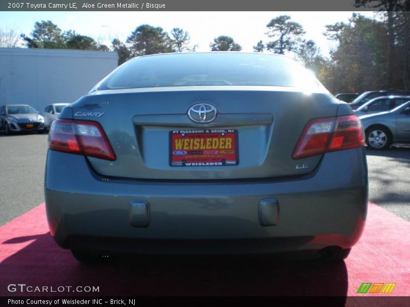 Aloe Green Metallic / Bisque 2007 Toyota Camry LE