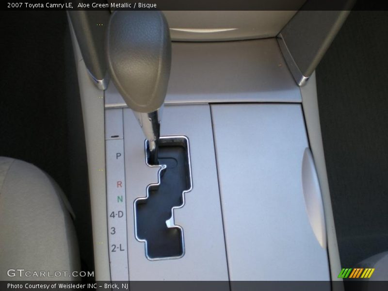 Aloe Green Metallic / Bisque 2007 Toyota Camry LE