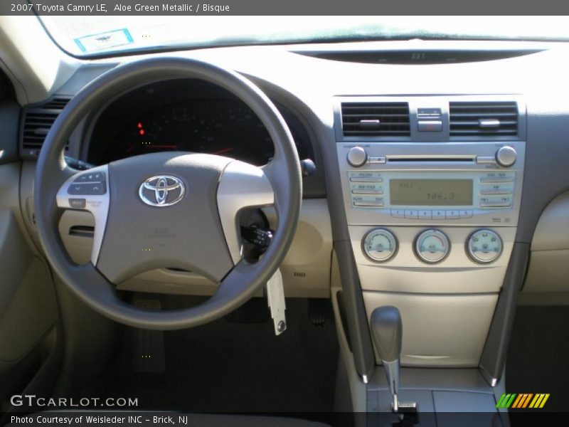 Aloe Green Metallic / Bisque 2007 Toyota Camry LE