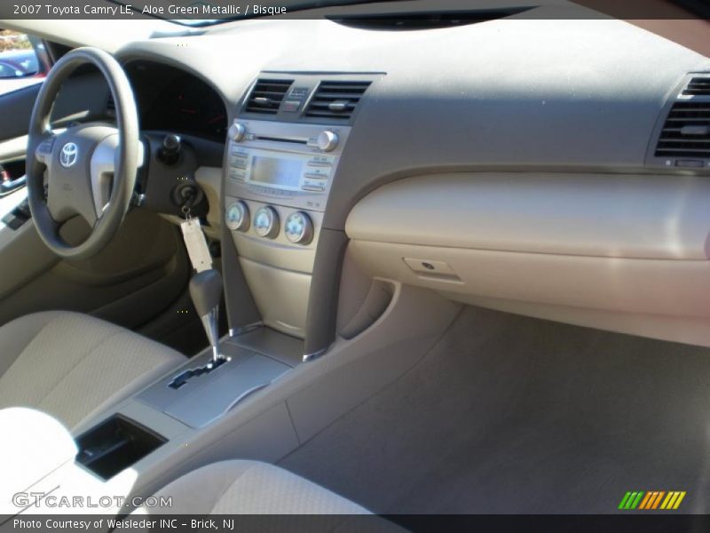 Aloe Green Metallic / Bisque 2007 Toyota Camry LE