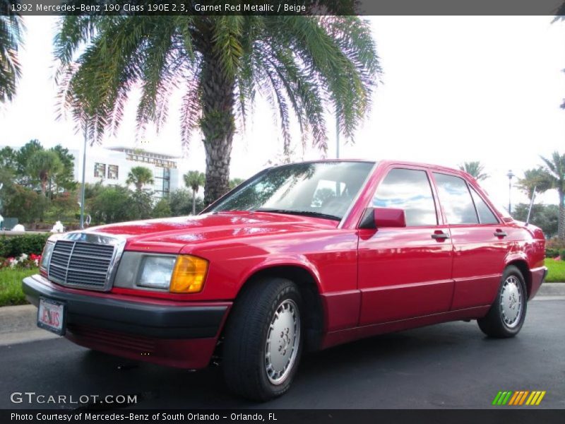 Front 3/4 View of 1992 190 Class 190E 2.3