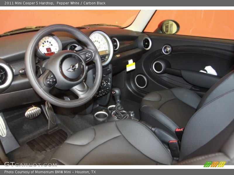 Pepper White / Carbon Black 2011 Mini Cooper S Hardtop