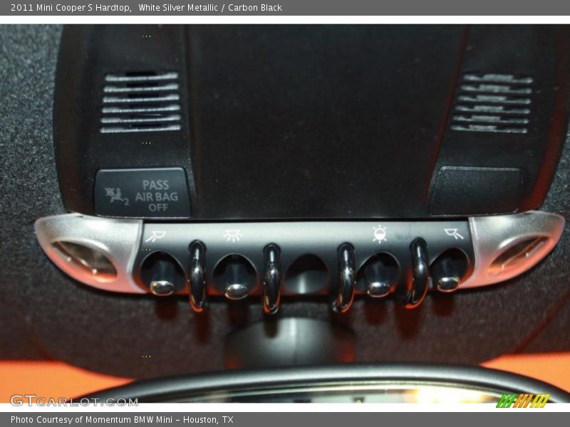 White Silver Metallic / Carbon Black 2011 Mini Cooper S Hardtop