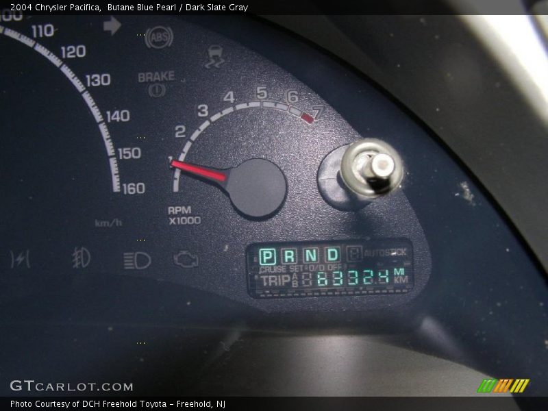 Butane Blue Pearl / Dark Slate Gray 2004 Chrysler Pacifica