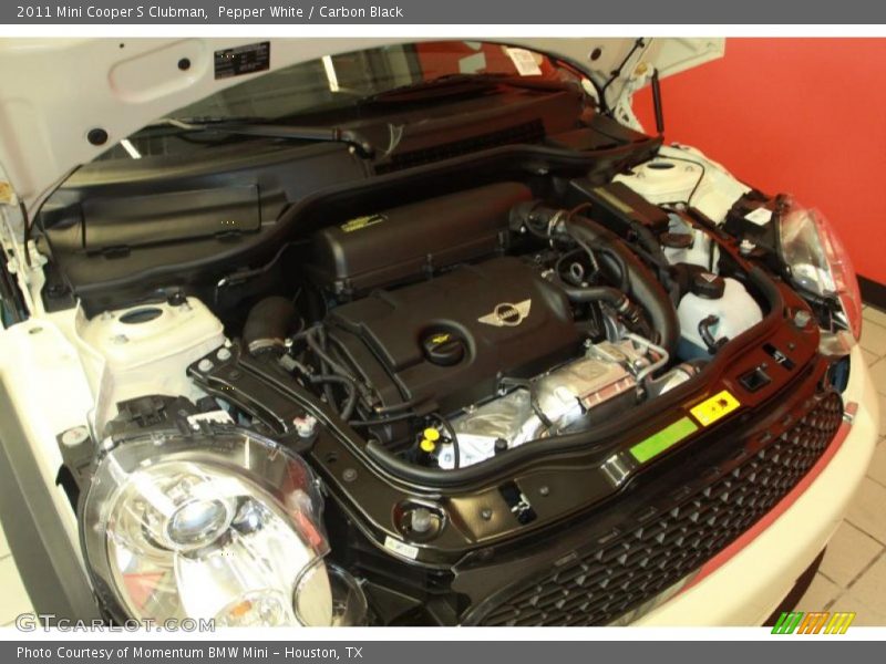 Pepper White / Carbon Black 2011 Mini Cooper S Clubman