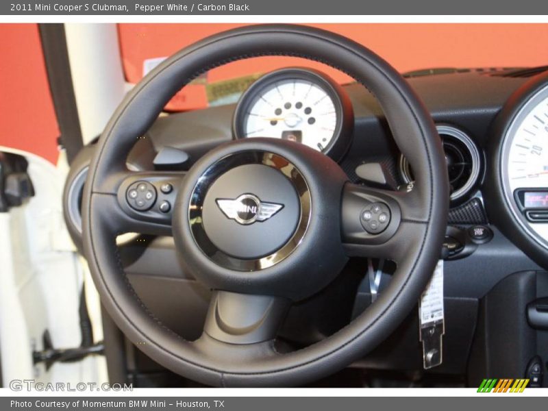 Pepper White / Carbon Black 2011 Mini Cooper S Clubman