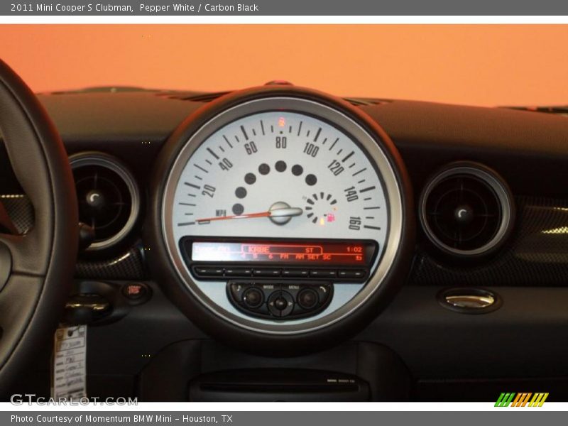 Pepper White / Carbon Black 2011 Mini Cooper S Clubman