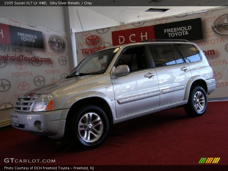 Silky Silver Metallic / Gray 2005 Suzuki XL7 LX 4WD