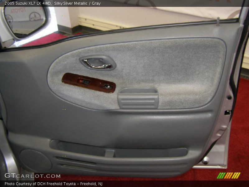 Silky Silver Metallic / Gray 2005 Suzuki XL7 LX 4WD