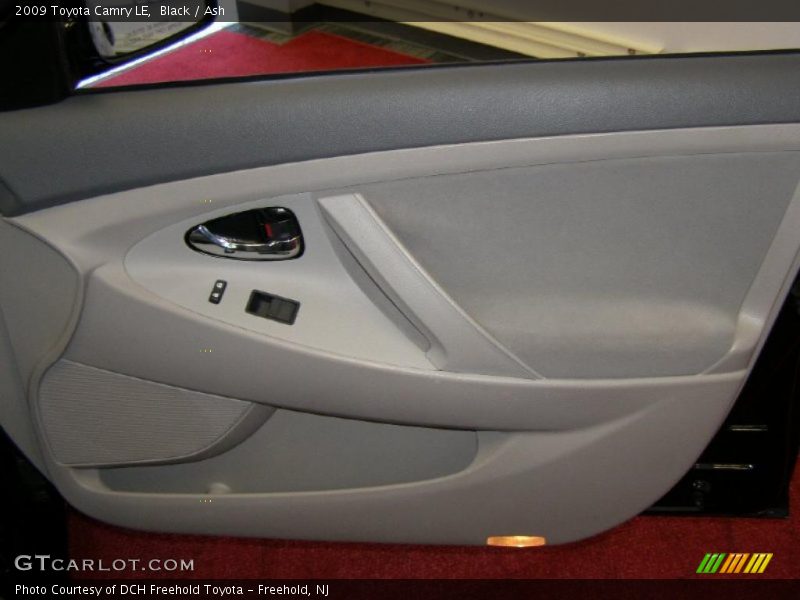 Black / Ash 2009 Toyota Camry LE