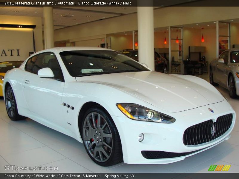 Front 3/4 View of 2011 GranTurismo S Automatic