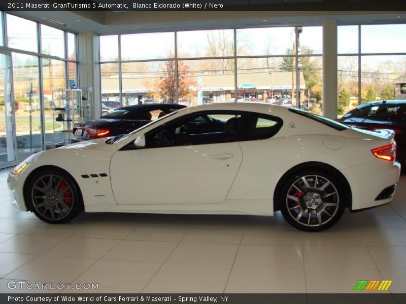 Bianco Eldorado (White) / Nero 2011 Maserati GranTurismo S Automatic