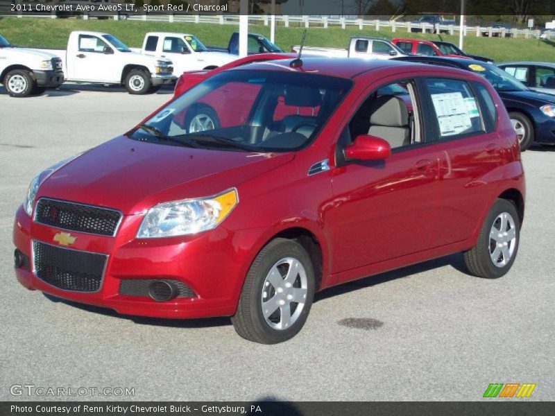 Front 3/4 View of 2011 Aveo Aveo5 LT