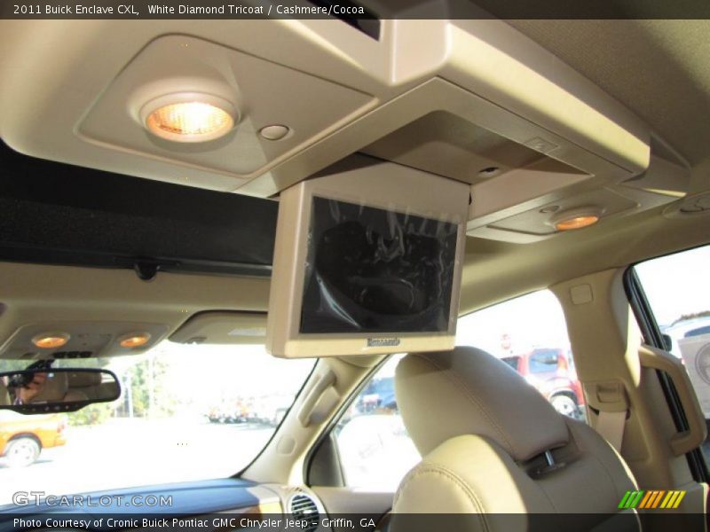 White Diamond Tricoat / Cashmere/Cocoa 2011 Buick Enclave CXL
