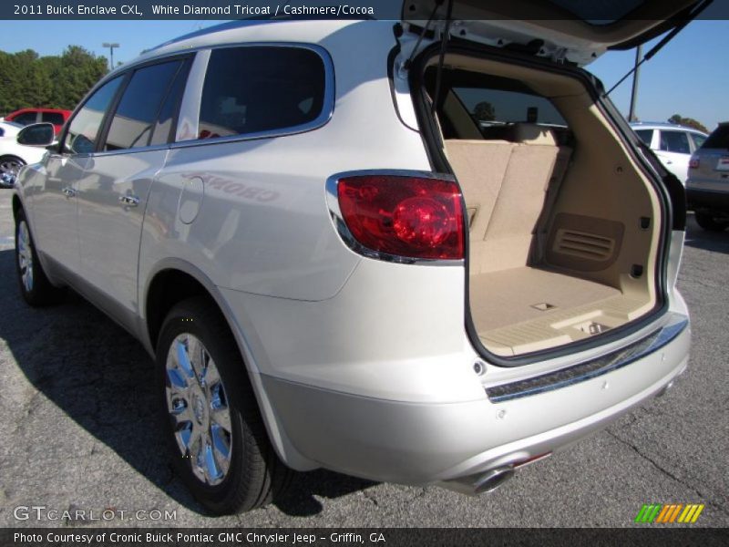 White Diamond Tricoat / Cashmere/Cocoa 2011 Buick Enclave CXL