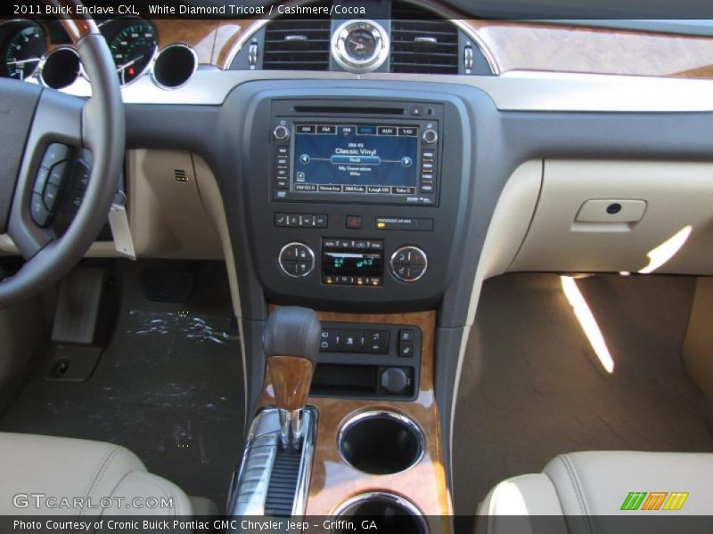 White Diamond Tricoat / Cashmere/Cocoa 2011 Buick Enclave CXL