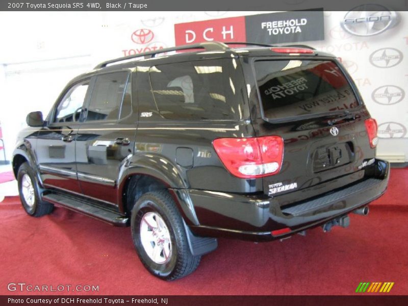 Black / Taupe 2007 Toyota Sequoia SR5 4WD