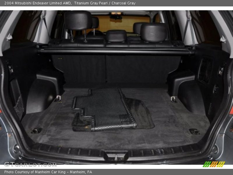 Titanium Gray Pearl / Charcoal Gray 2004 Mitsubishi Endeavor Limited AWD