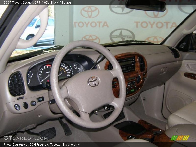 Black / Taupe 2007 Toyota Sequoia SR5 4WD