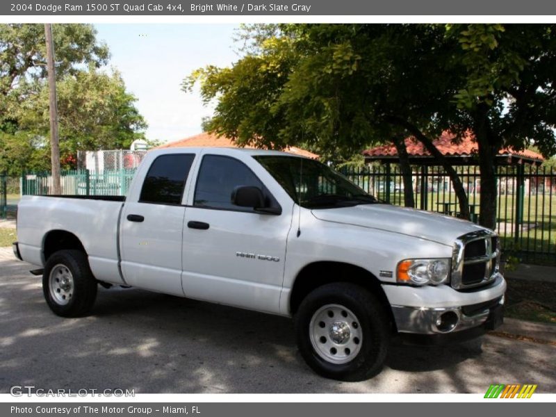 Bright White / Dark Slate Gray 2004 Dodge Ram 1500 ST Quad Cab 4x4
