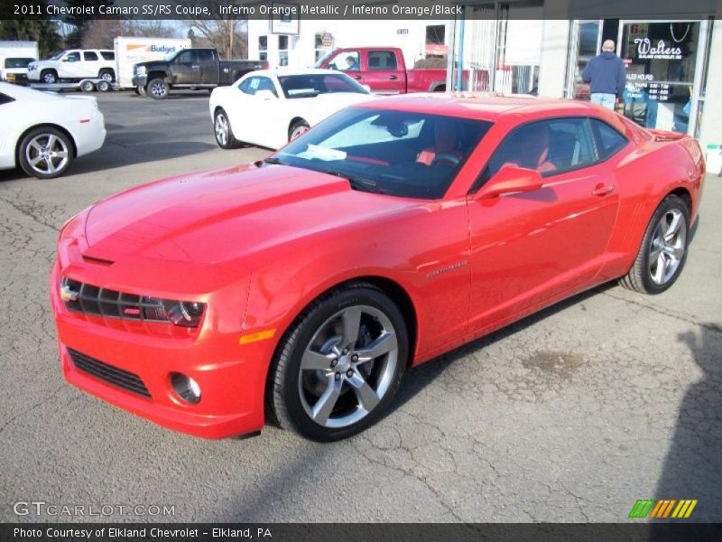 Front 3/4 View of 2011 Camaro SS/RS Coupe