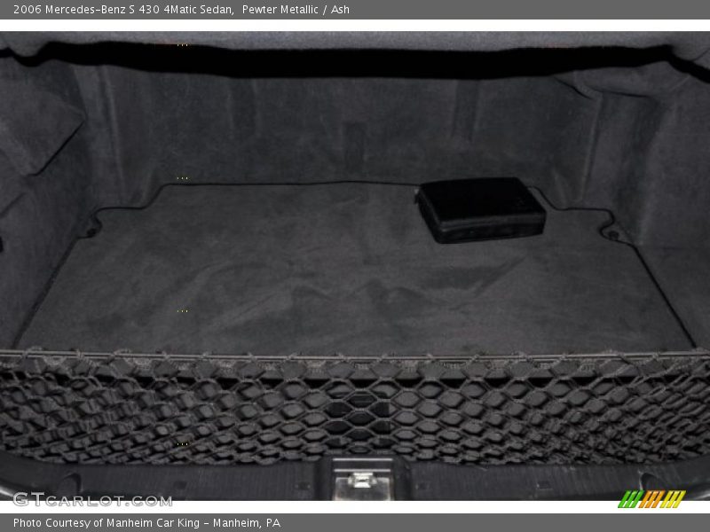  2006 S 430 4Matic Sedan Trunk