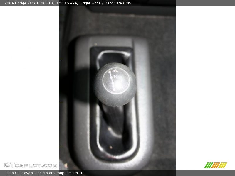 Bright White / Dark Slate Gray 2004 Dodge Ram 1500 ST Quad Cab 4x4