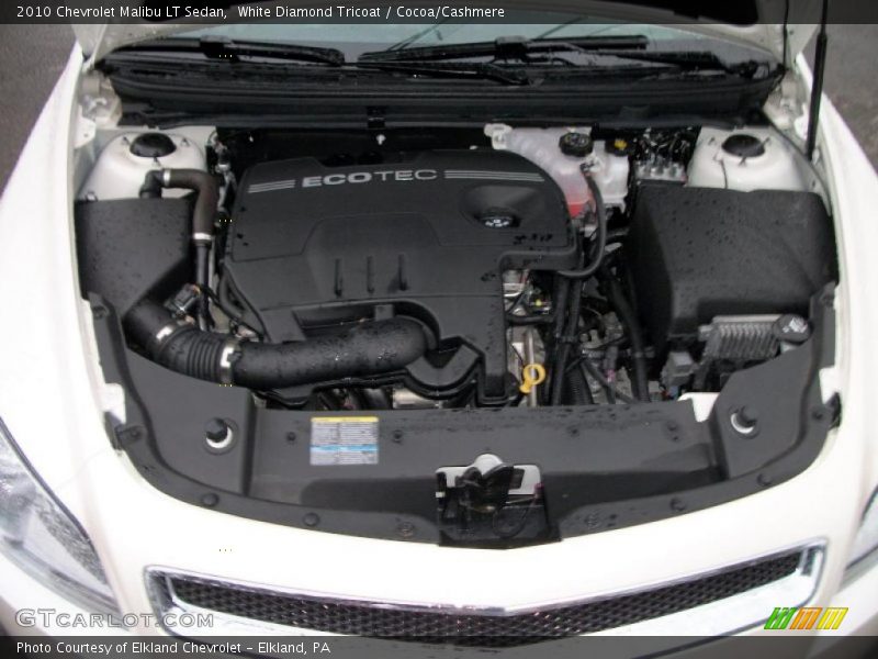 White Diamond Tricoat / Cocoa/Cashmere 2010 Chevrolet Malibu LT Sedan