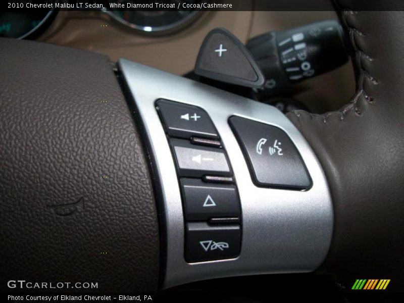 White Diamond Tricoat / Cocoa/Cashmere 2010 Chevrolet Malibu LT Sedan