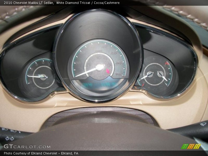 White Diamond Tricoat / Cocoa/Cashmere 2010 Chevrolet Malibu LT Sedan