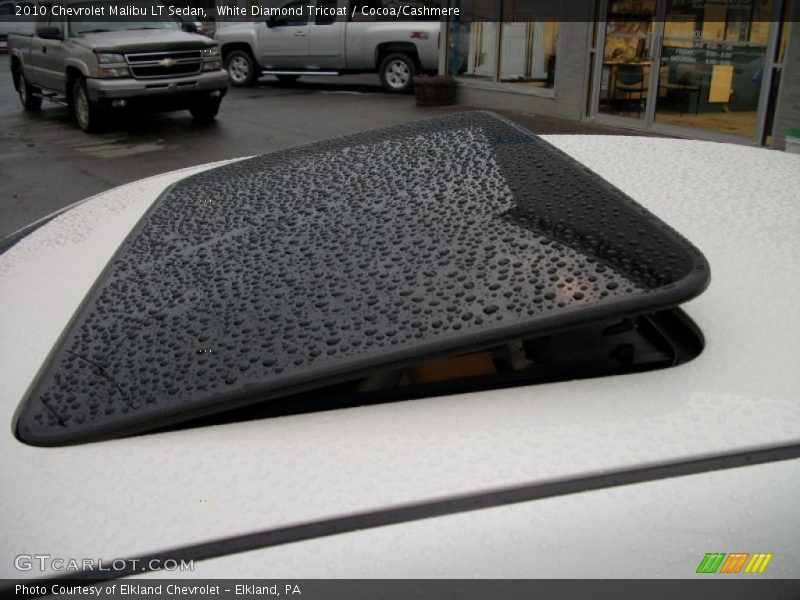 White Diamond Tricoat / Cocoa/Cashmere 2010 Chevrolet Malibu LT Sedan