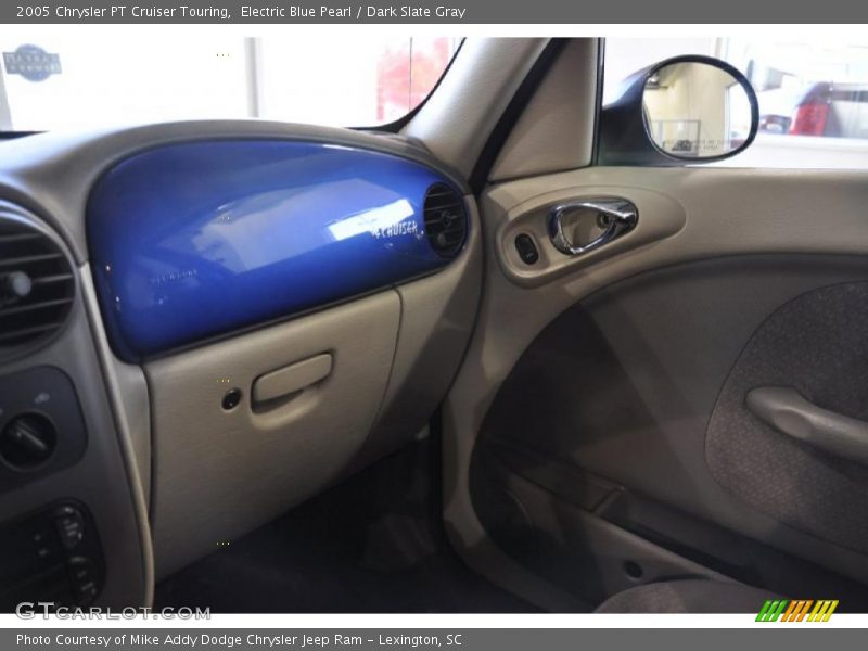 Electric Blue Pearl / Dark Slate Gray 2005 Chrysler PT Cruiser Touring