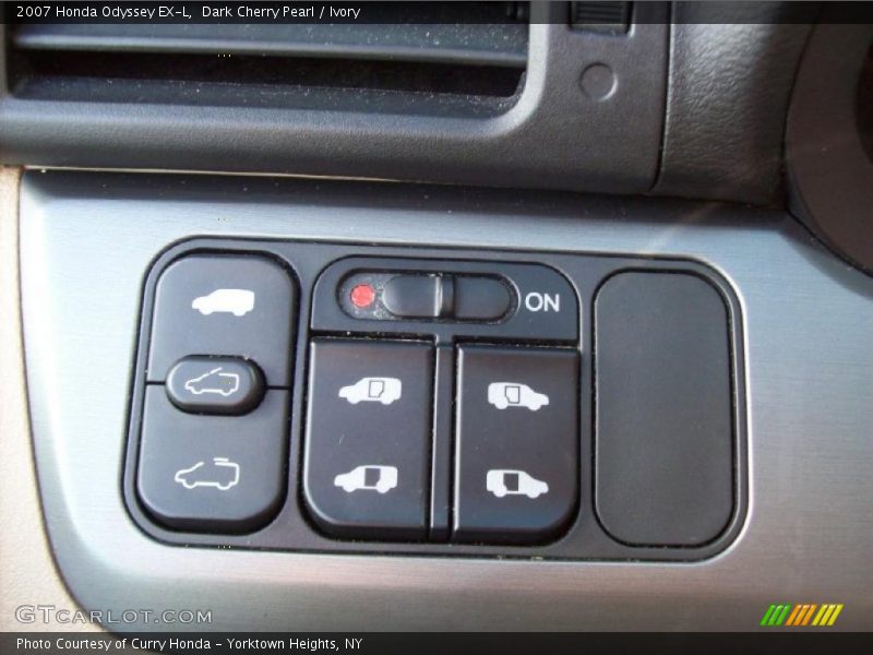 Dark Cherry Pearl / Ivory 2007 Honda Odyssey EX-L