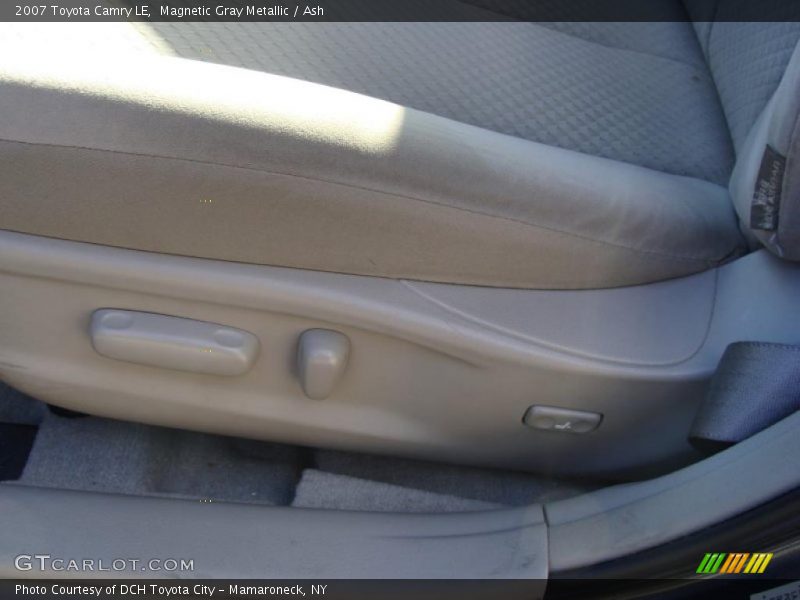 Magnetic Gray Metallic / Ash 2007 Toyota Camry LE