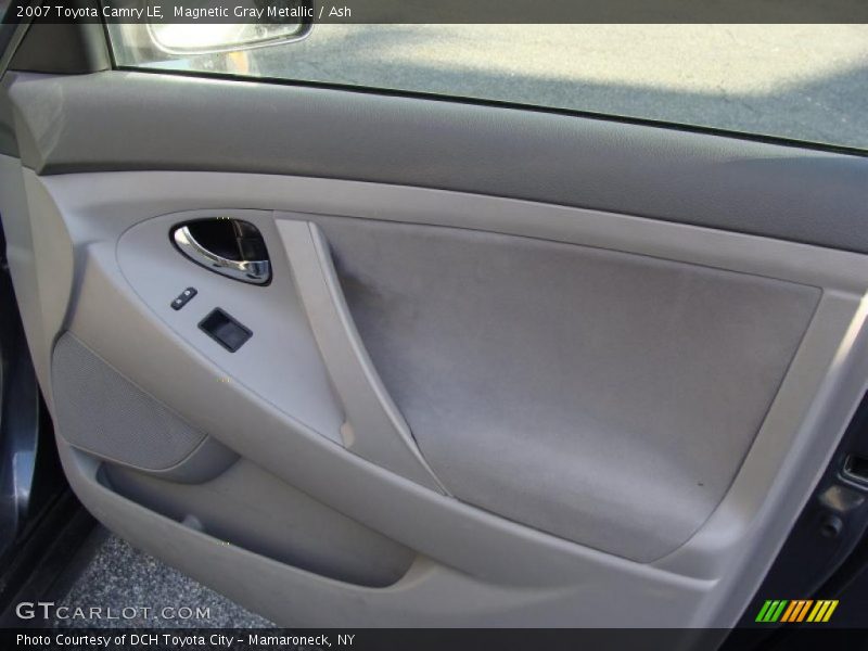 Magnetic Gray Metallic / Ash 2007 Toyota Camry LE