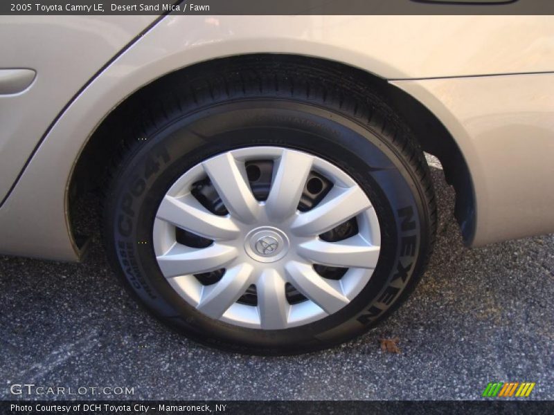 Desert Sand Mica / Fawn 2005 Toyota Camry LE
