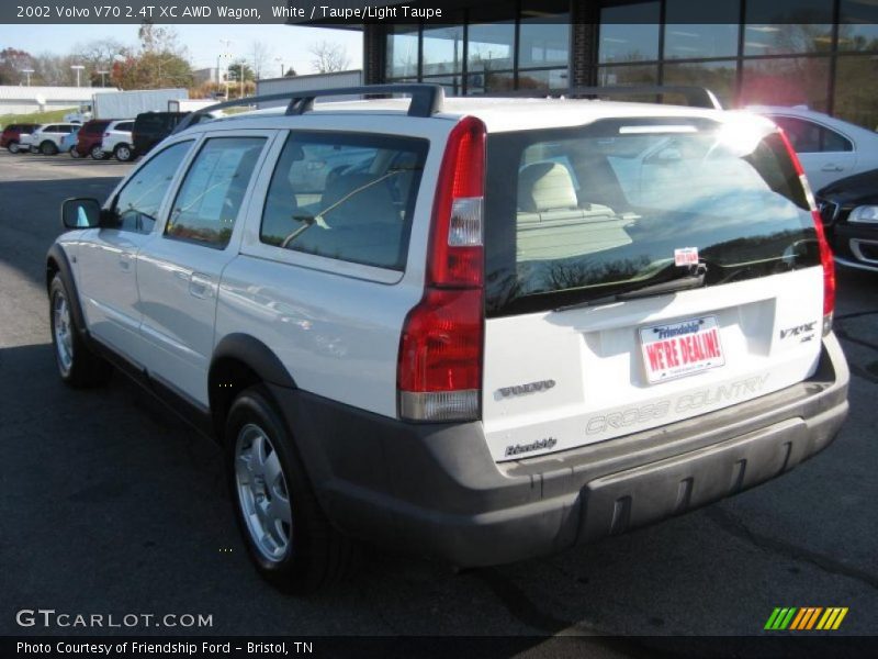 White / Taupe/Light Taupe 2002 Volvo V70 2.4T XC AWD Wagon