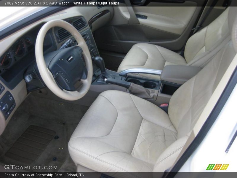 White / Taupe/Light Taupe 2002 Volvo V70 2.4T XC AWD Wagon