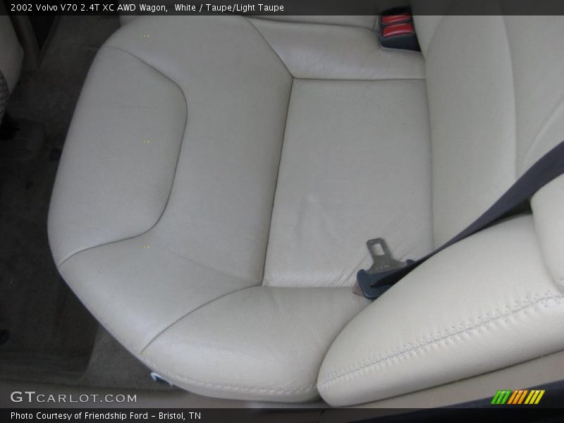 White / Taupe/Light Taupe 2002 Volvo V70 2.4T XC AWD Wagon