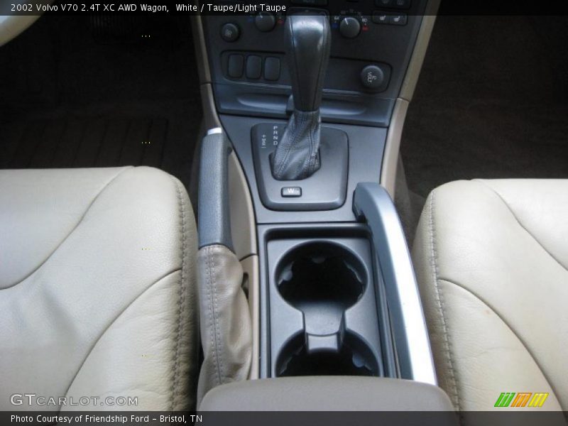 White / Taupe/Light Taupe 2002 Volvo V70 2.4T XC AWD Wagon