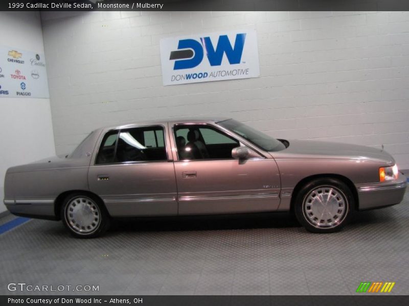 Moonstone / Mulberry 1999 Cadillac DeVille Sedan