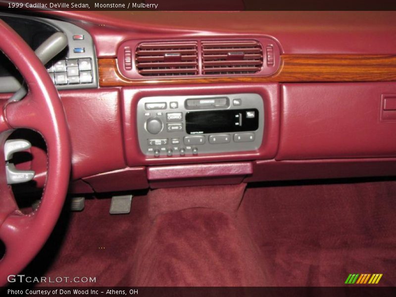 Moonstone / Mulberry 1999 Cadillac DeVille Sedan