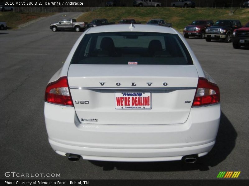 Ice White / Anthracite 2010 Volvo S80 3.2