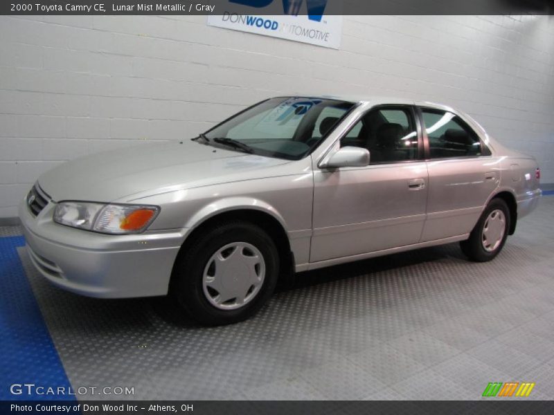 Lunar Mist Metallic / Gray 2000 Toyota Camry CE