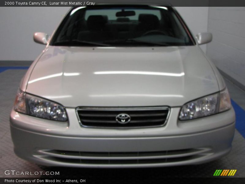 Lunar Mist Metallic / Gray 2000 Toyota Camry CE