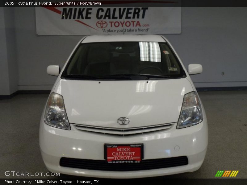 Super White / Ivory/Brown 2005 Toyota Prius Hybrid