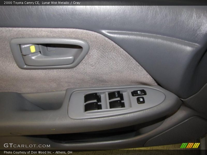 Lunar Mist Metallic / Gray 2000 Toyota Camry CE